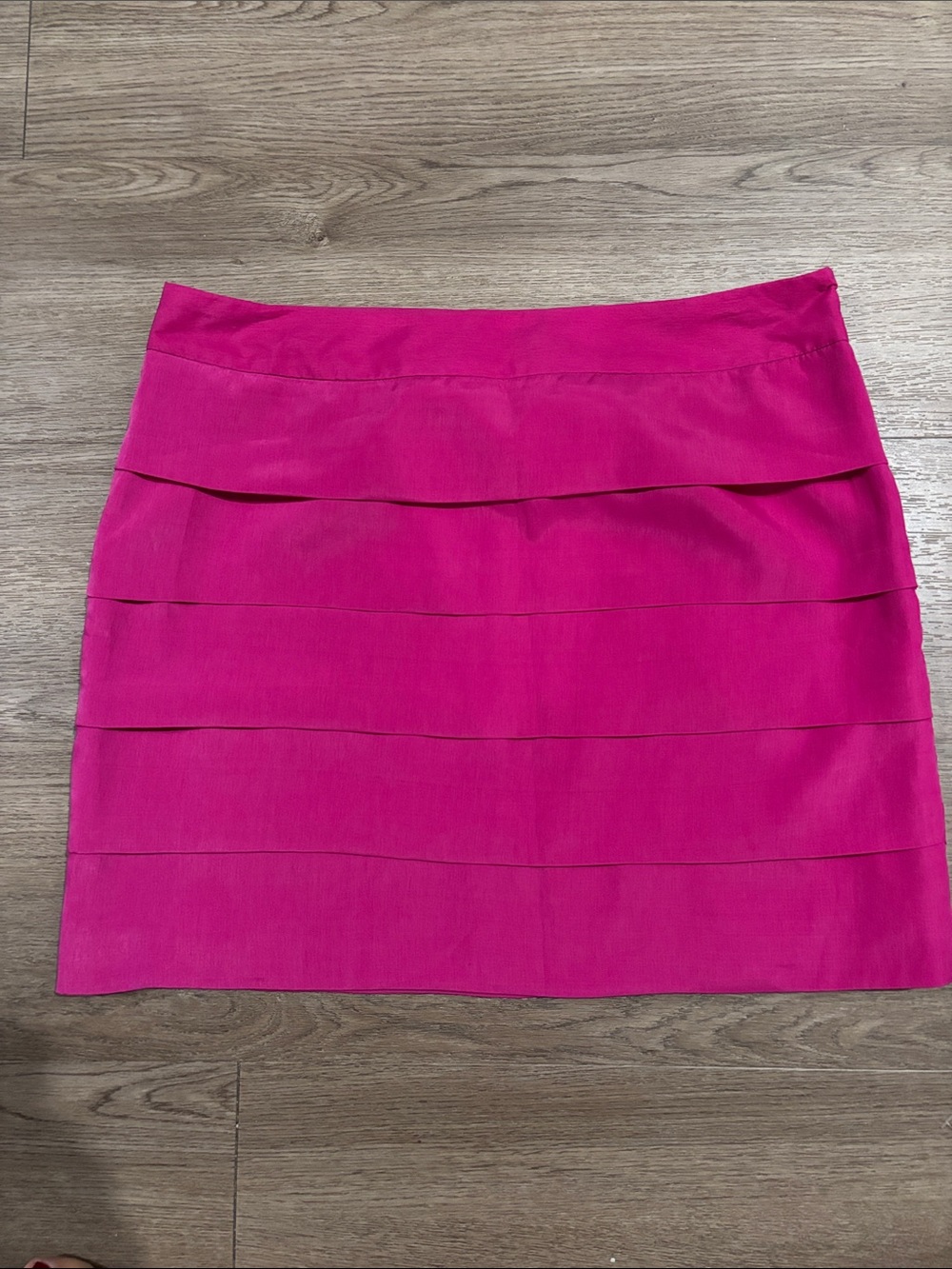 NWT The Limited Tiered/Layered Hot Pink Lined Mini Skirt